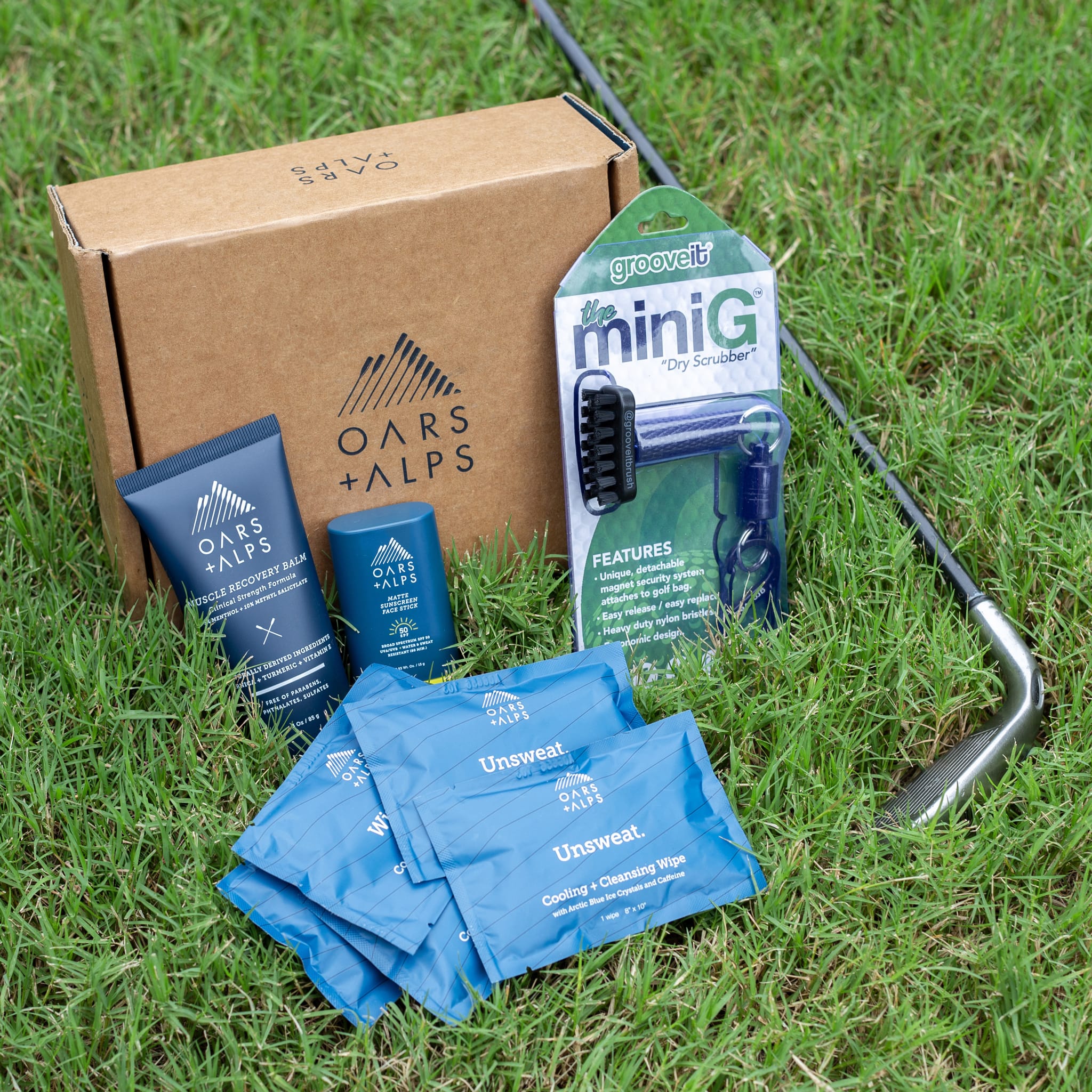 GrooveIt x Oars + Alps Golf Bag Essentials Kit