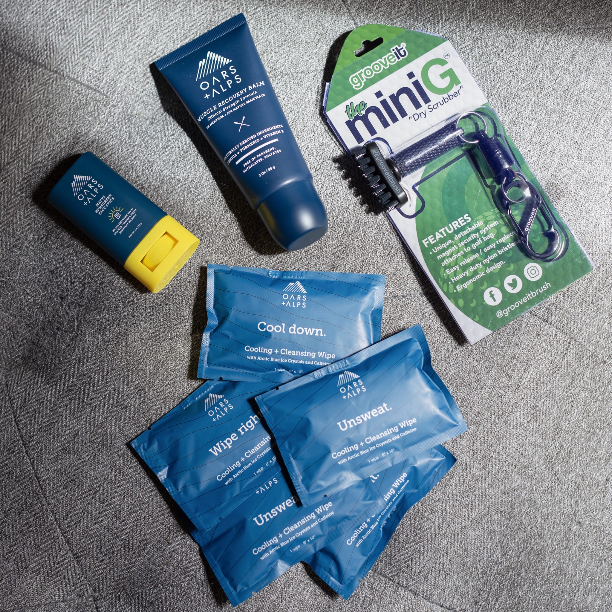 GrooveIt x Oars + Alps Golf Bag Essentials Kit